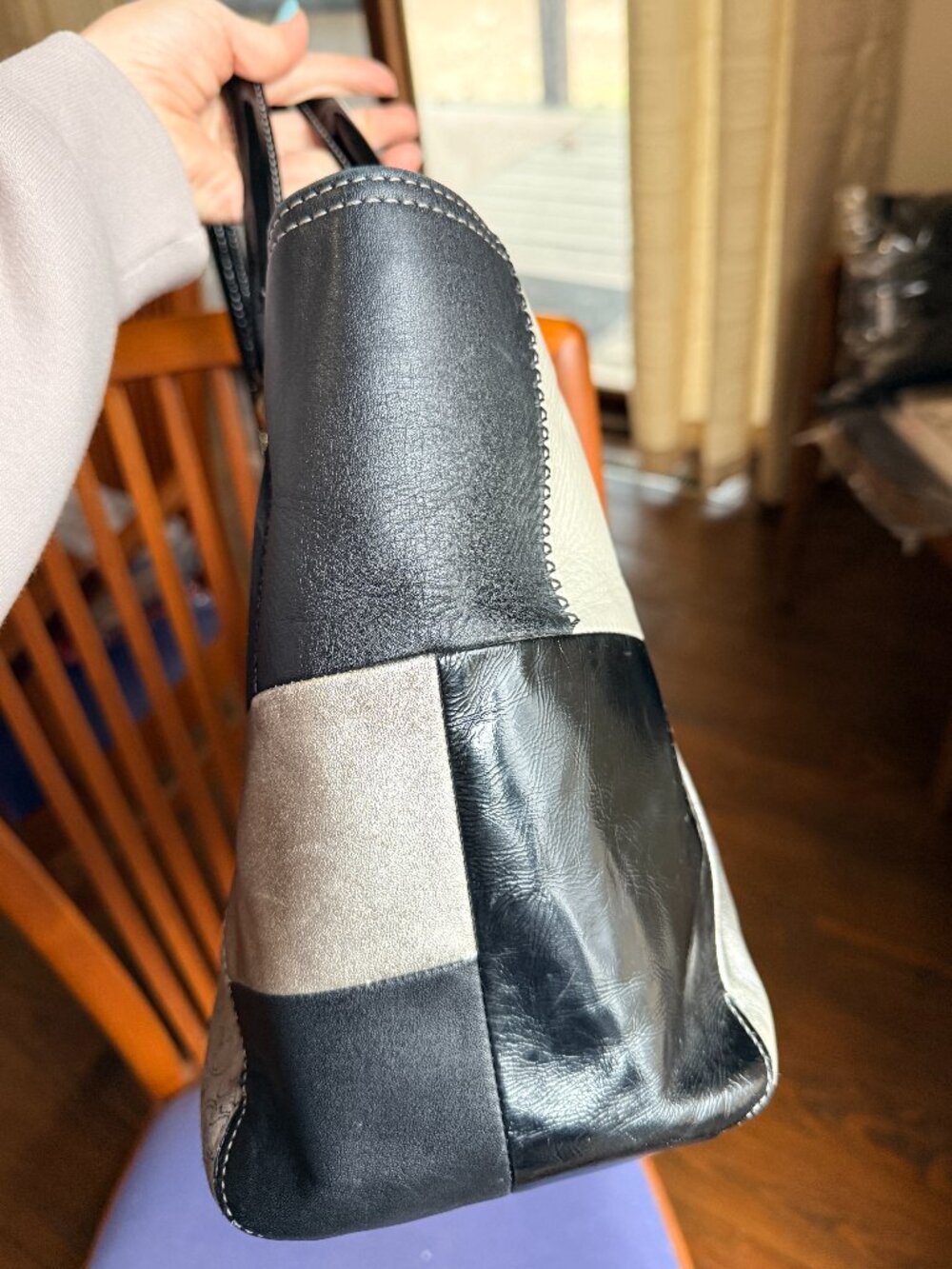 Coach Bleecker Signature Patchwork Tote Bag in black and gray leather and suede - Picture 4 of 7